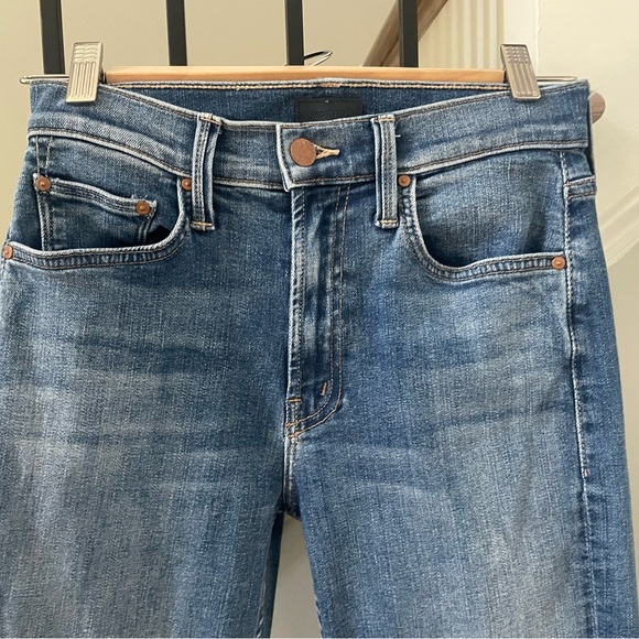 MOTHER Mid Rise Rider Ankle Jean 24 - Picture 6 of 15